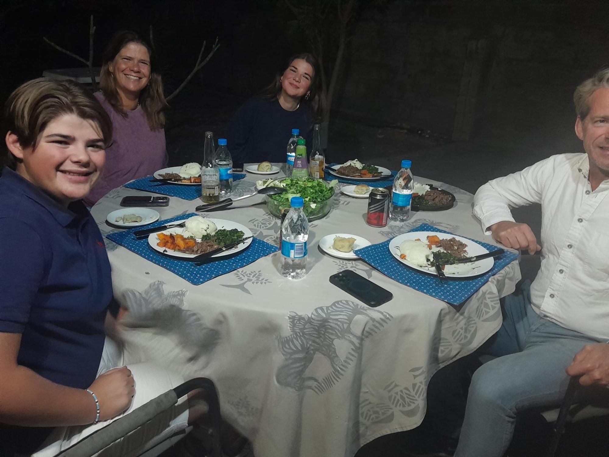 Golentle Home Stay Maun Esterno foto