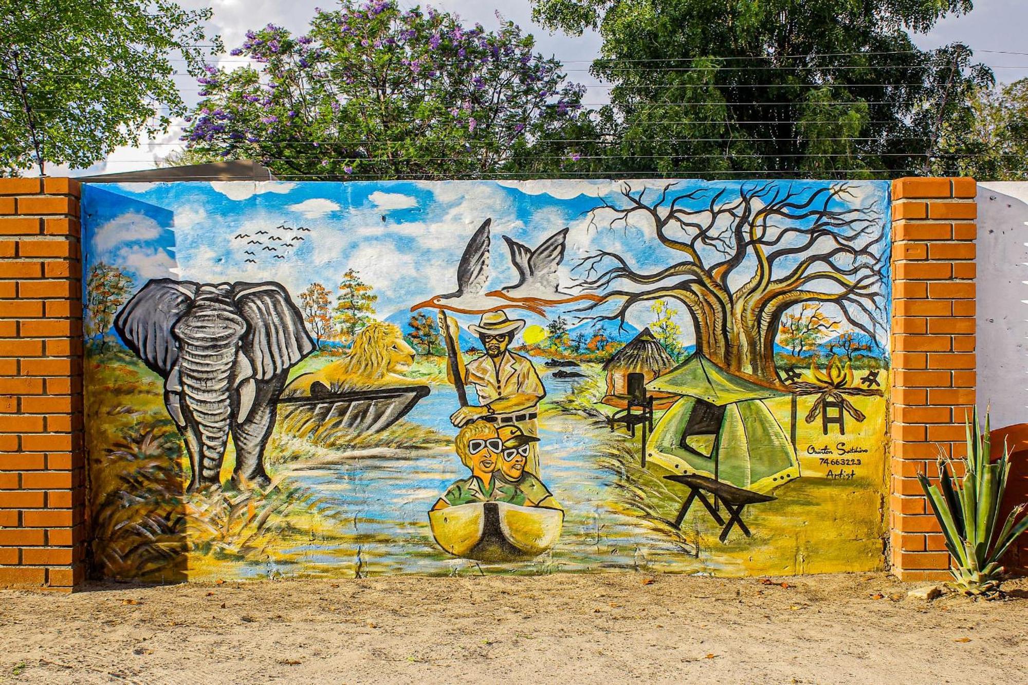 Golentle Home Stay Maun Esterno foto